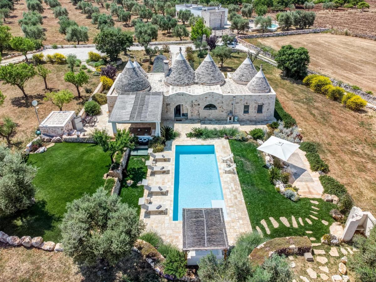 אוסטוני Trulli Gianpaolo - Luxury Villa מראה חיצוני תמונה