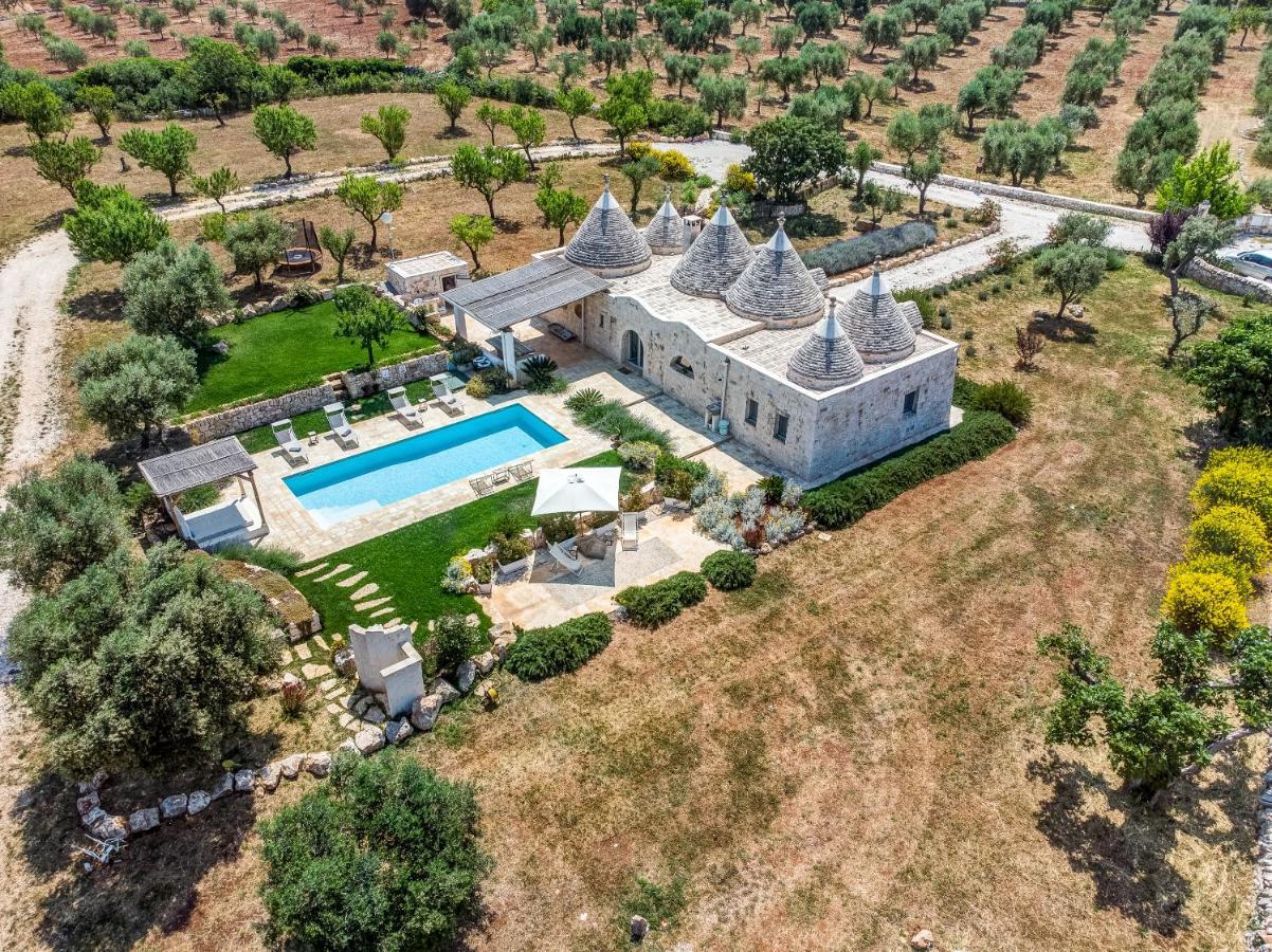 אוסטוני Trulli Gianpaolo - Luxury Villa מראה חיצוני תמונה