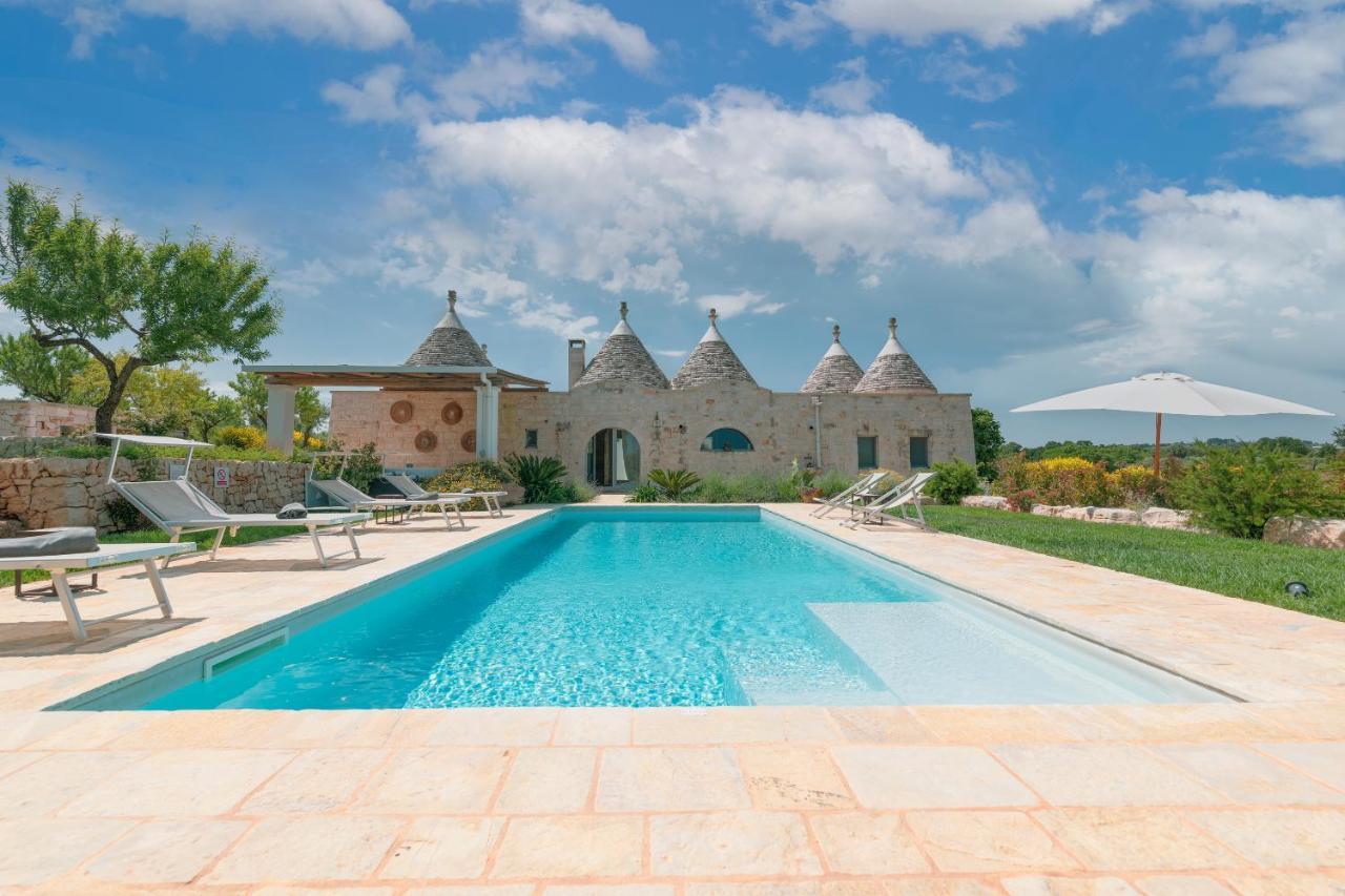 אוסטוני Trulli Gianpaolo - Luxury Villa מראה חיצוני תמונה