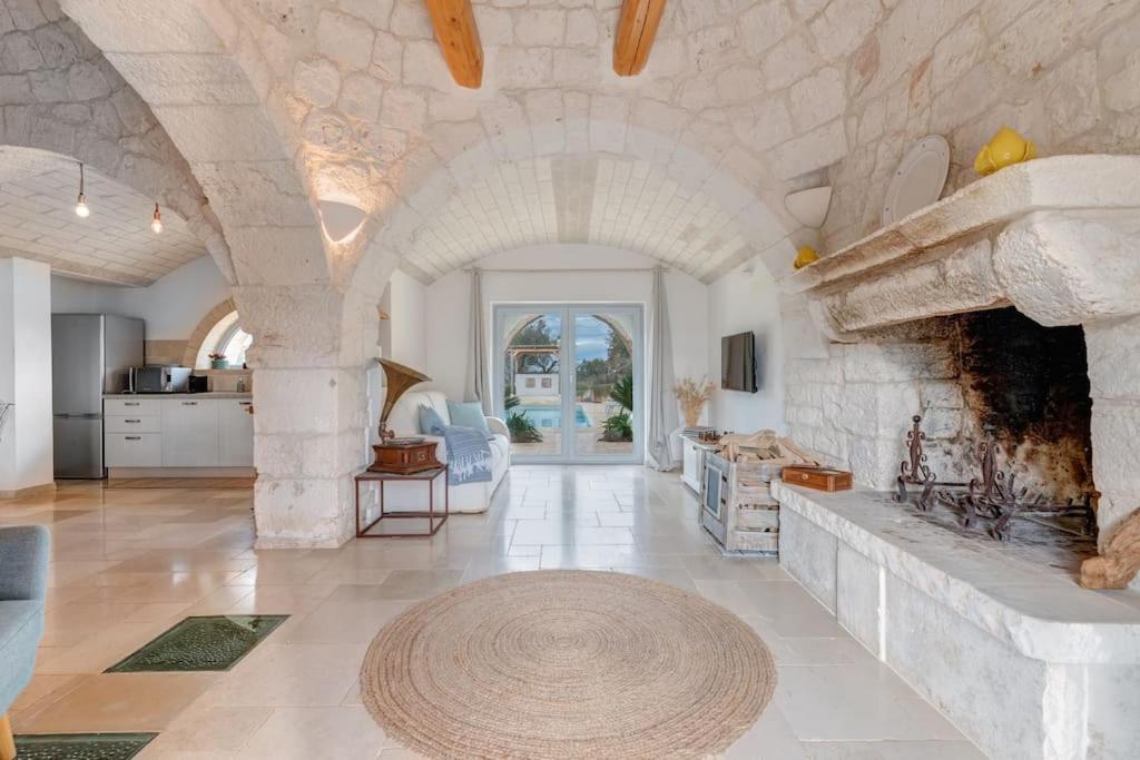 אוסטוני Trulli Gianpaolo - Luxury Villa מראה חיצוני תמונה